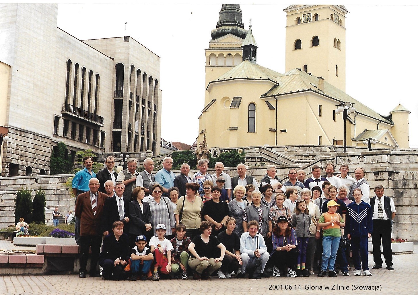 3. Z archiwum Glorii.  2001.06.14-17 wyjazd wycieczkowo-koncertowy na Słowację